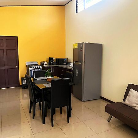Apartamentos Guzman El Tejar Екстер'єр фото