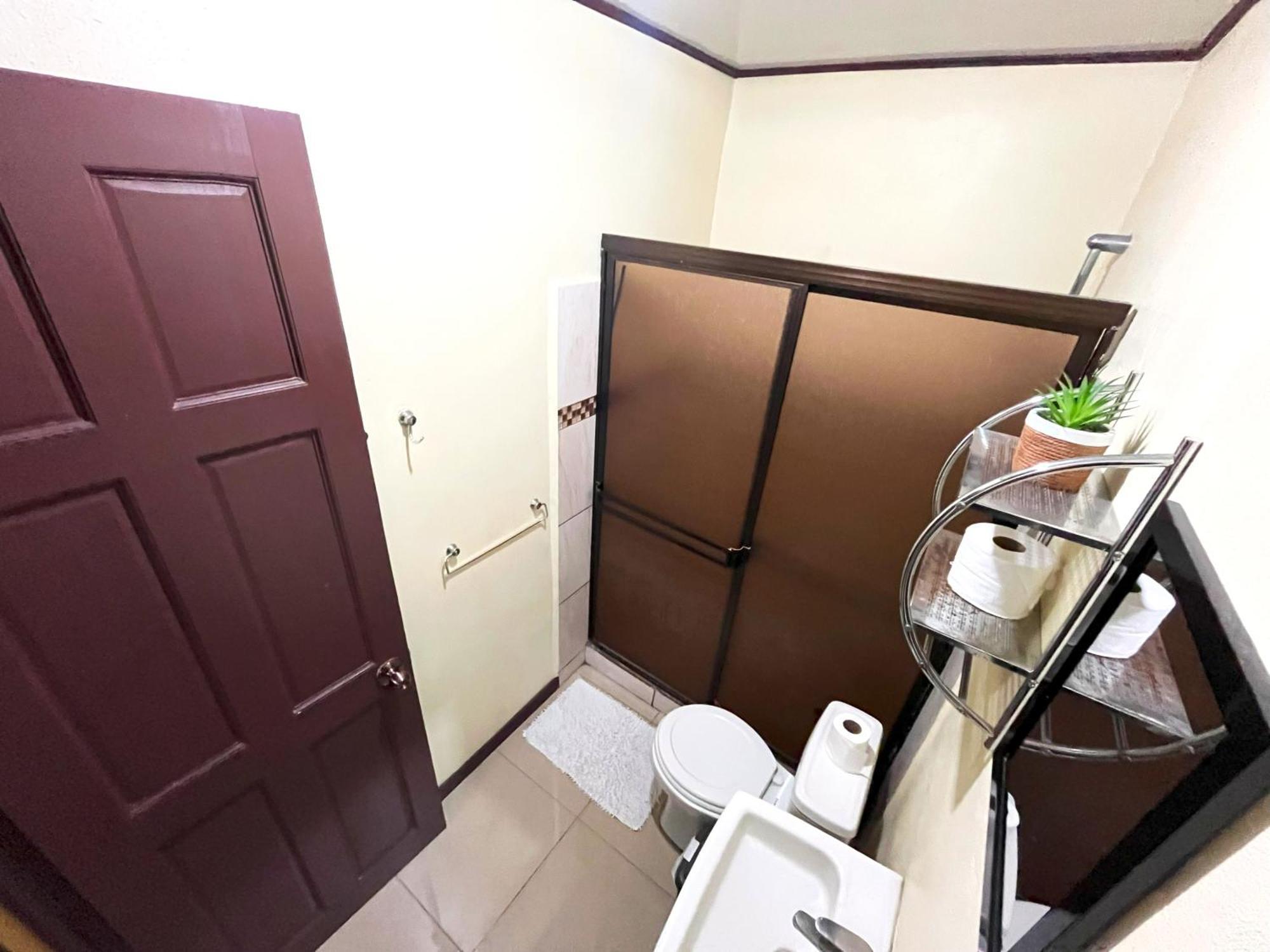 Apartamentos Guzman El Tejar Екстер'єр фото